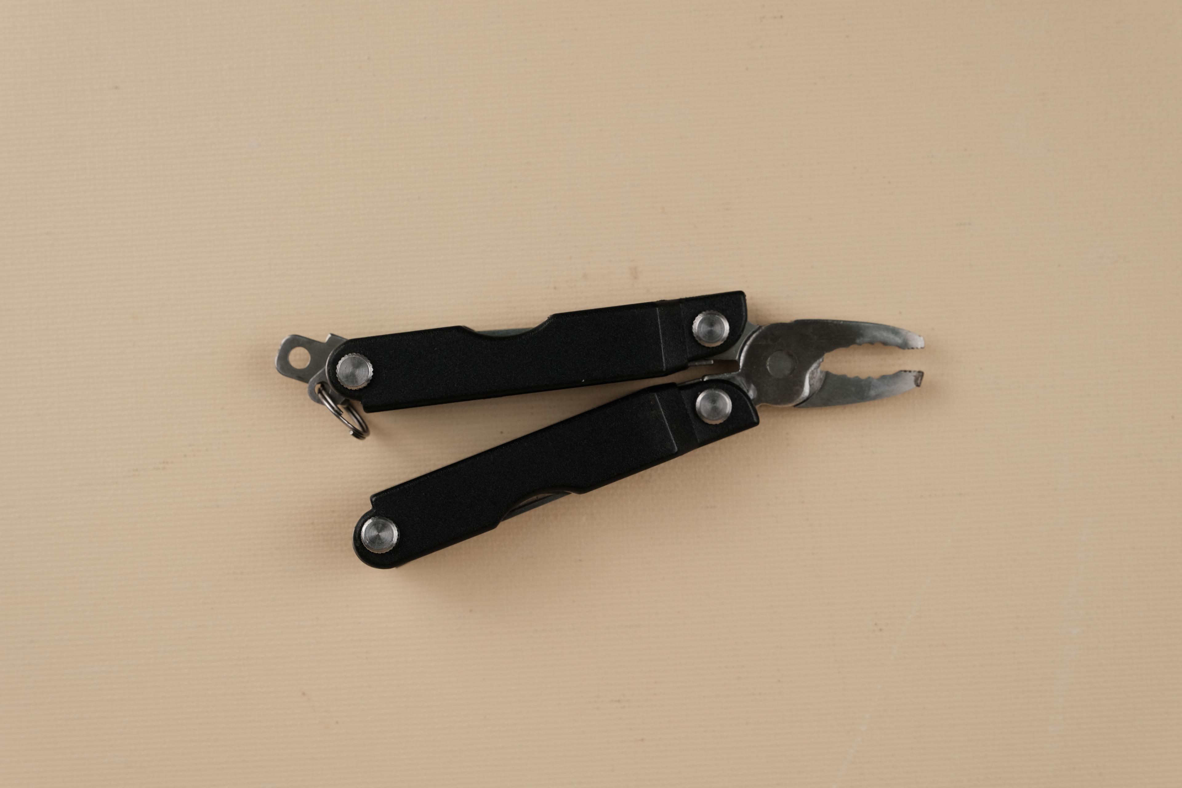 다용도 주머니칼