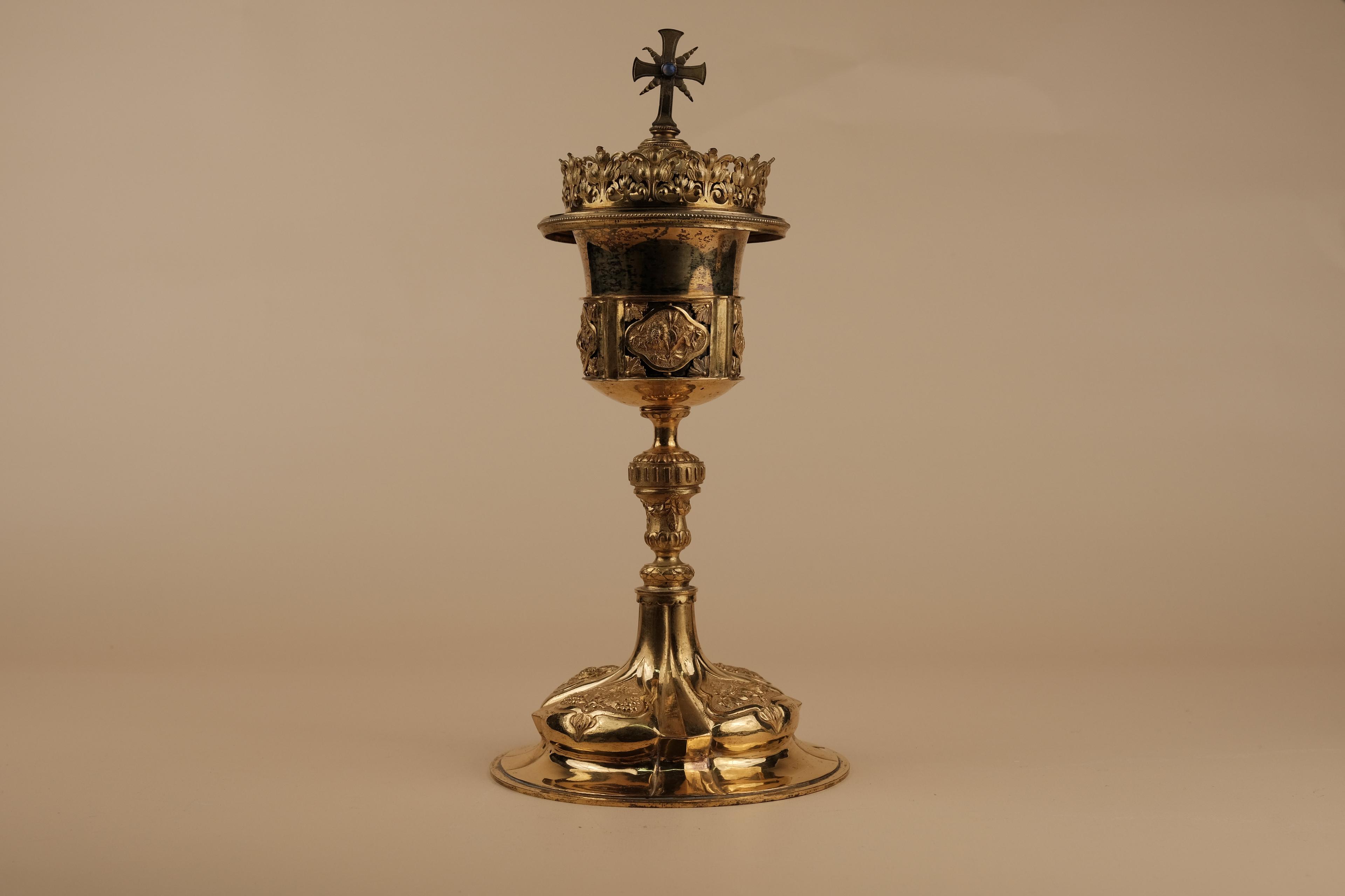 성작(聖爵, Chalice)